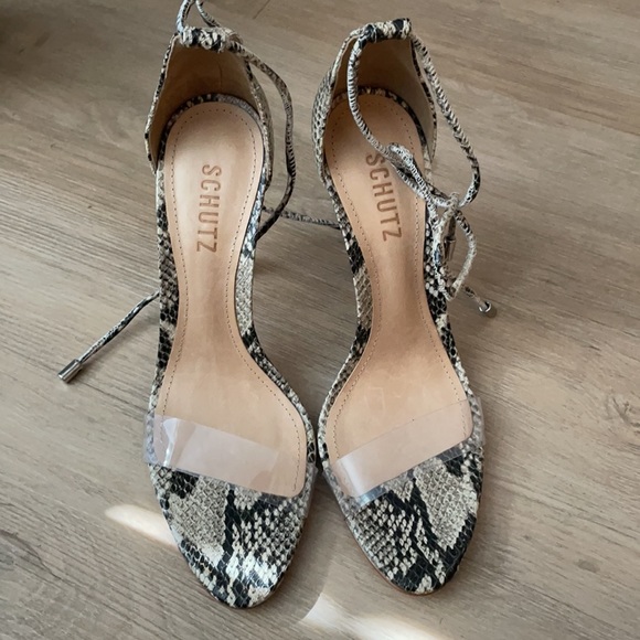🔥 Schutz Josseana Snakeskin Heel 🔥 - Picture 2 of 6
